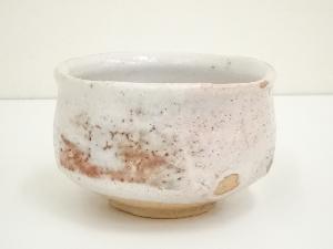 道具 ] - 道具 西山窯 松風陶人造 鼠志野茶碗（共箱）ネットショップ圭